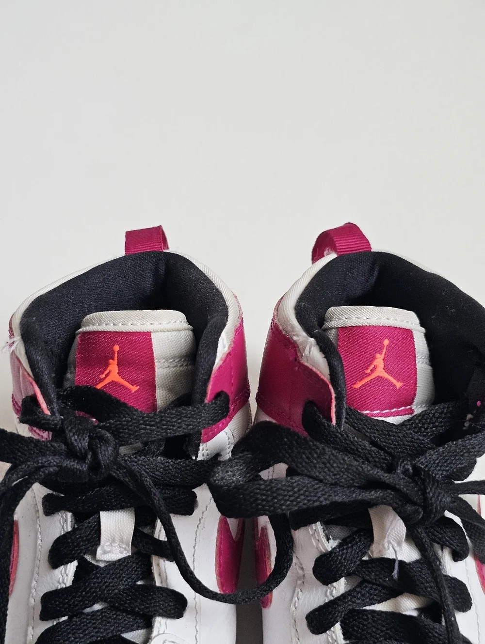 Air Jordan 1 Retro High GS White Sport Fuchsia Pink Black Youth 3Y - Picture 4 of 11
